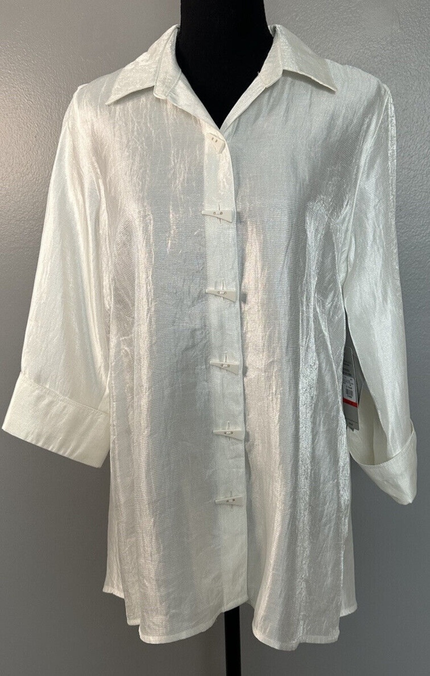 New Multiples Womens Size XS White Satiny Blouse 3/4 Sleeve Hi Lo Button Tunic